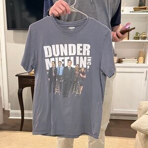 Old Navy Gray Dunder Mifflin T-Shirt